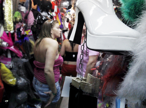 ANI Gaypride 2011 2013 09