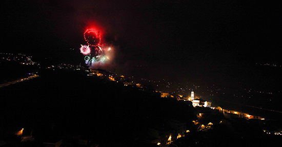 SPAIN-CROSS-DAY-FIREWORKS